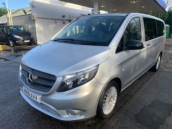 Used Mercedes-Benz Vito 2019 for sale - 77696298: Photo