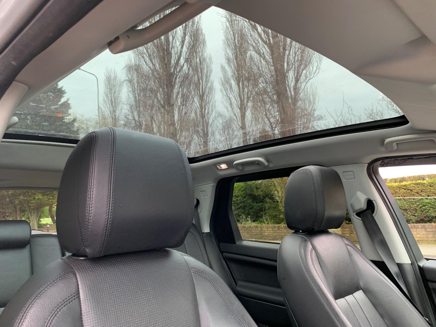 Used Land Rover Discovery Sport 2017 for sale - 78073129: Photo 10