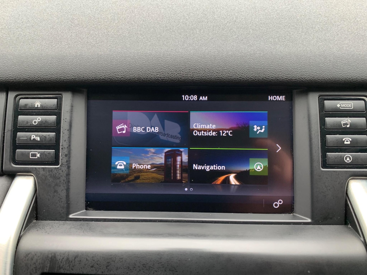 Used Land Rover Discovery Sport 2017 for sale - 78073129: Photo 14