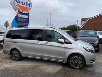 Used Mercedes-Benz V-Class 2019 for sale - 78048019: Photo