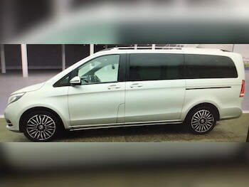 Used Mercedes-Benz V-Class 2019 for sale - 78048019: Photo