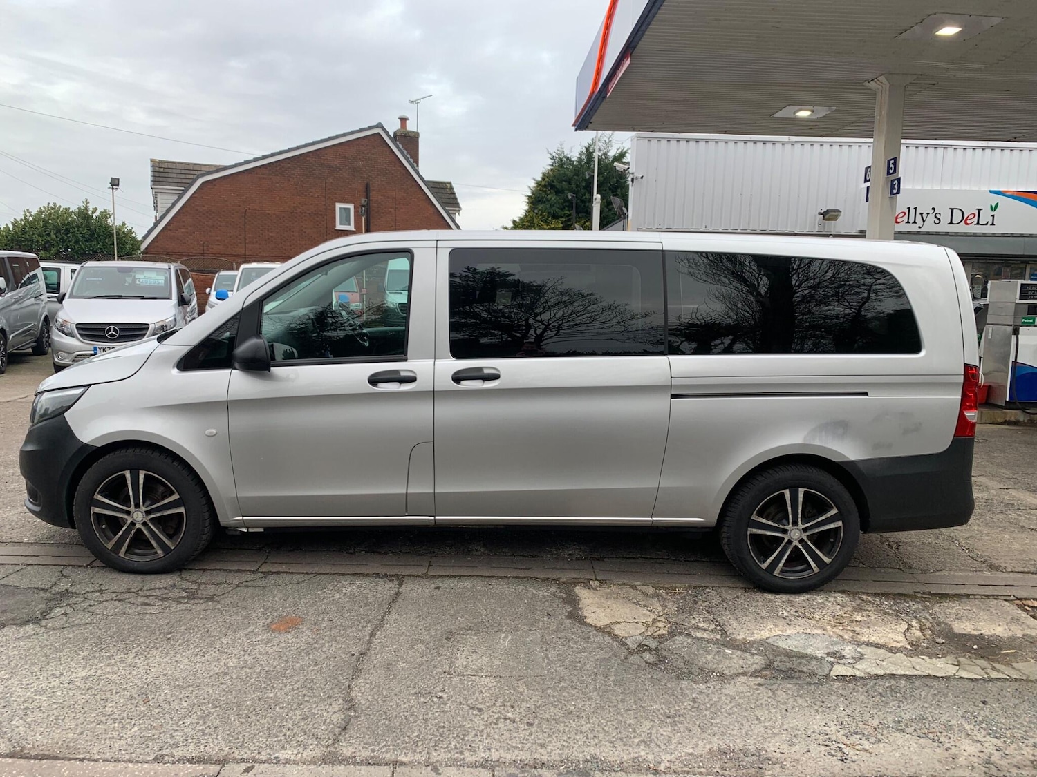 Used Mercedes-Benz Vito 2022 for sale - 77456357: Photo 2