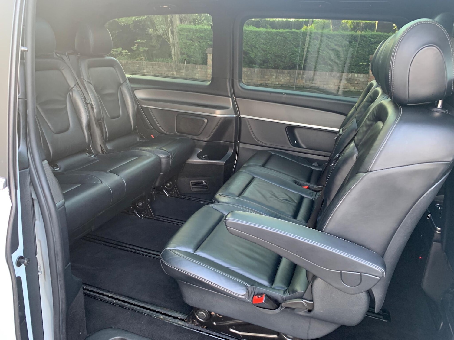 Used Mercedes-Benz V-Class 2016 for sale - 76988200: Photo 15