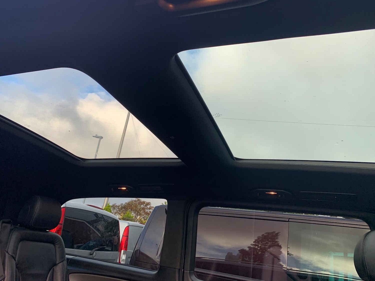 Used Mercedes-Benz V-Class 2016 for sale - 76988200: Photo 17