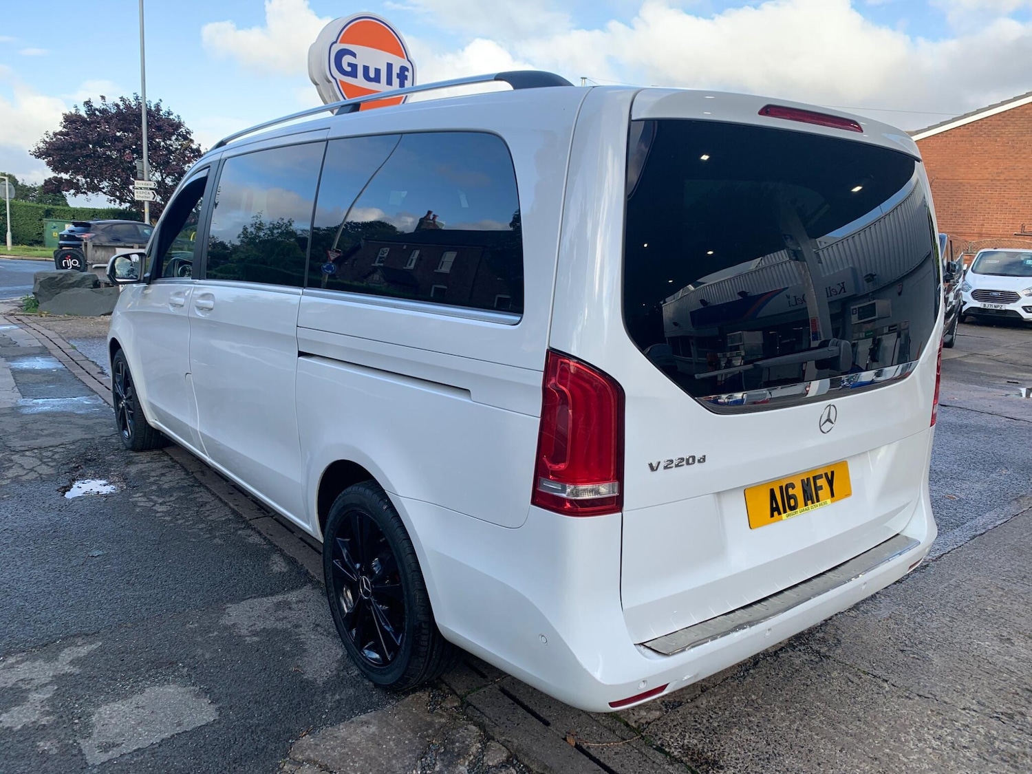 Used Mercedes-Benz V-Class 2016 for sale - 76988200: Photo 4