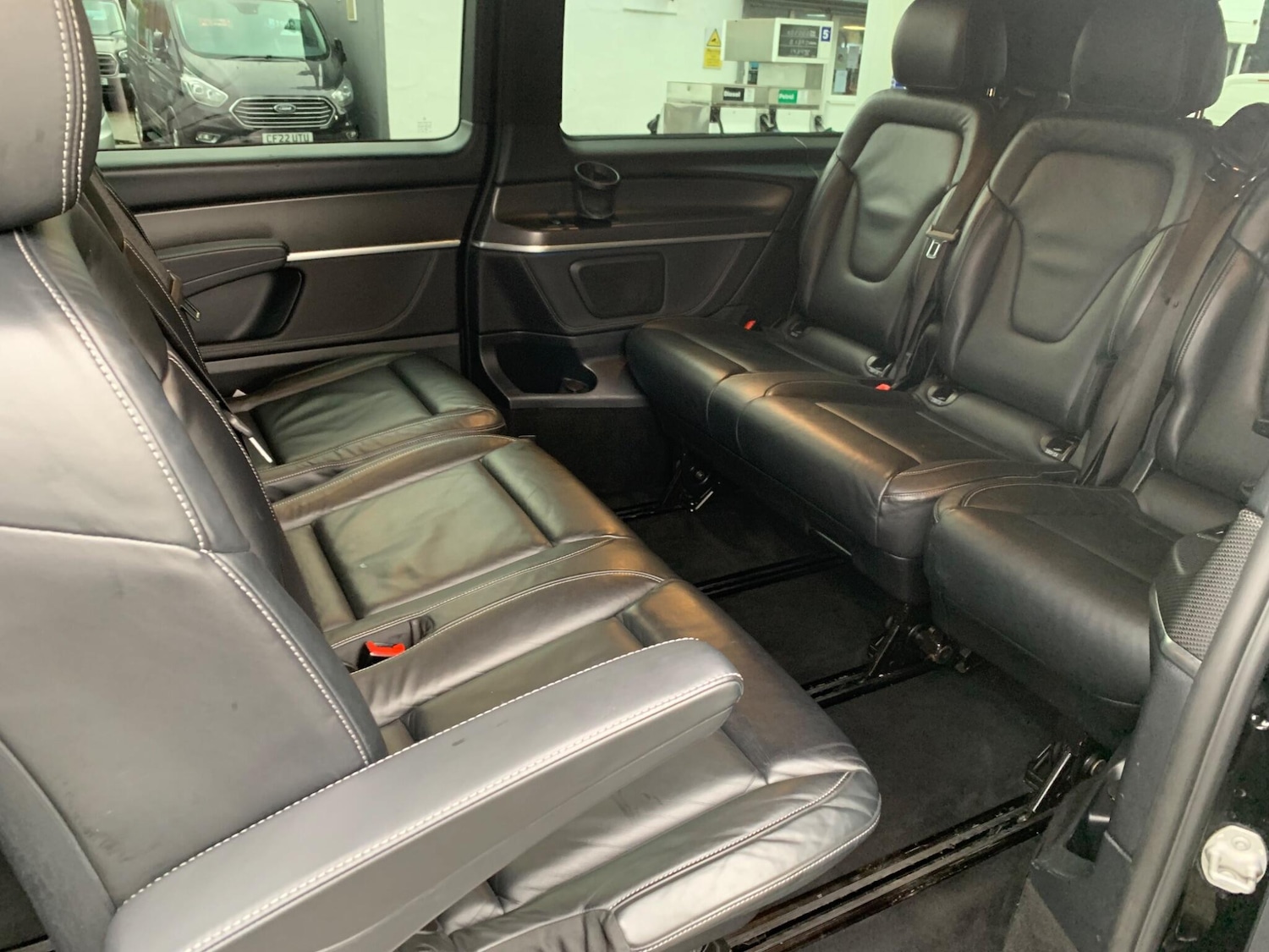 Used Mercedes-Benz V-Class 2020 for sale - 76572479: Photo 14