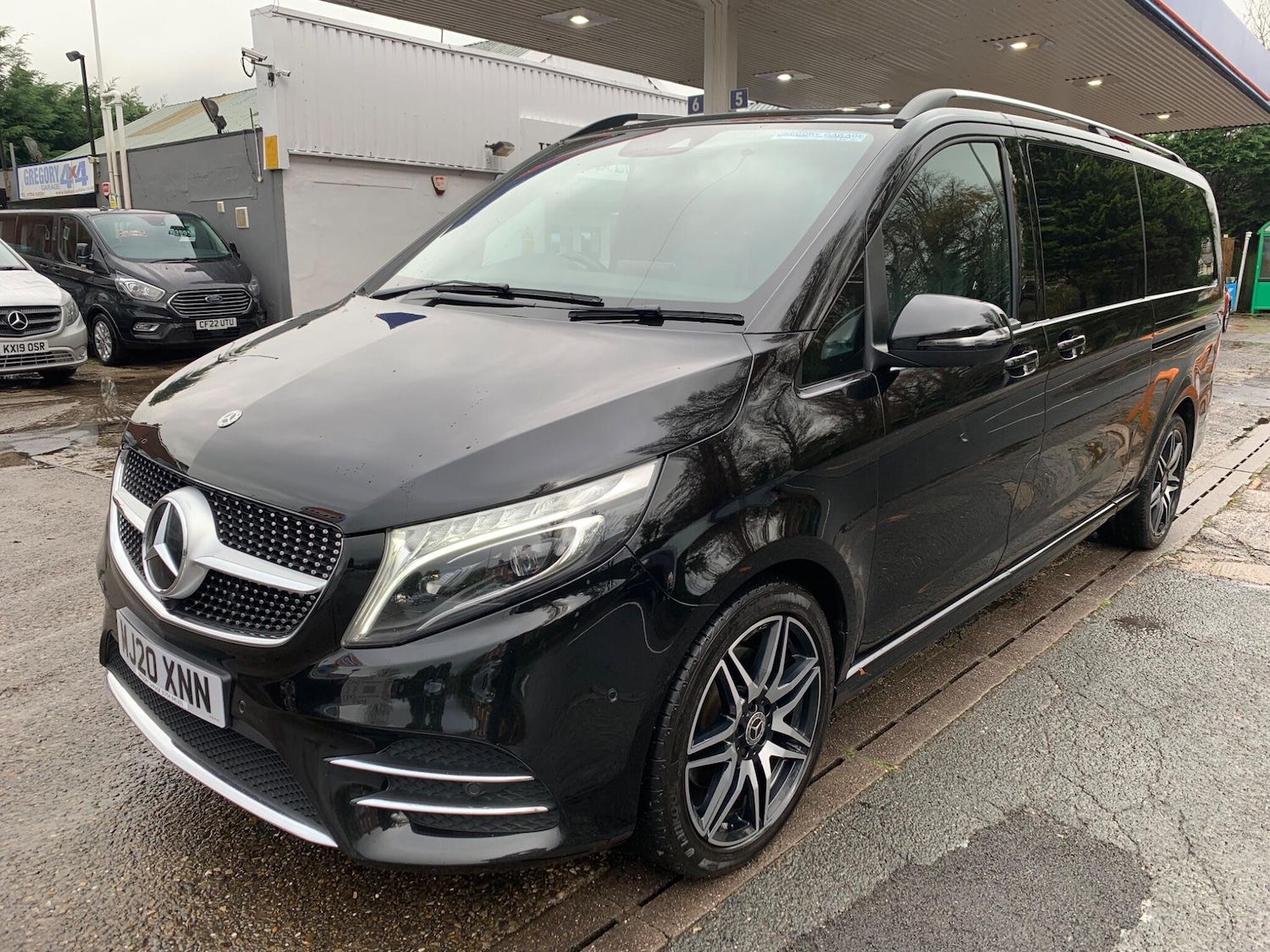 Used Mercedes-Benz V-Class 2020 for sale - 76572479: Photo 3