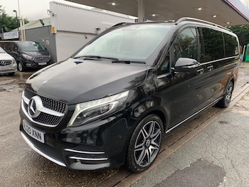 Used Mercedes-Benz V-Class 2020 for sale - 76572479: Photo