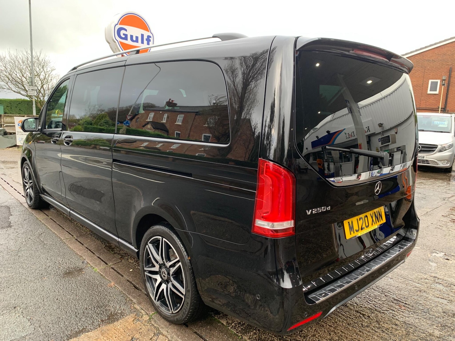 Used Mercedes-Benz V-Class 2020 for sale - 76572479: Photo 9