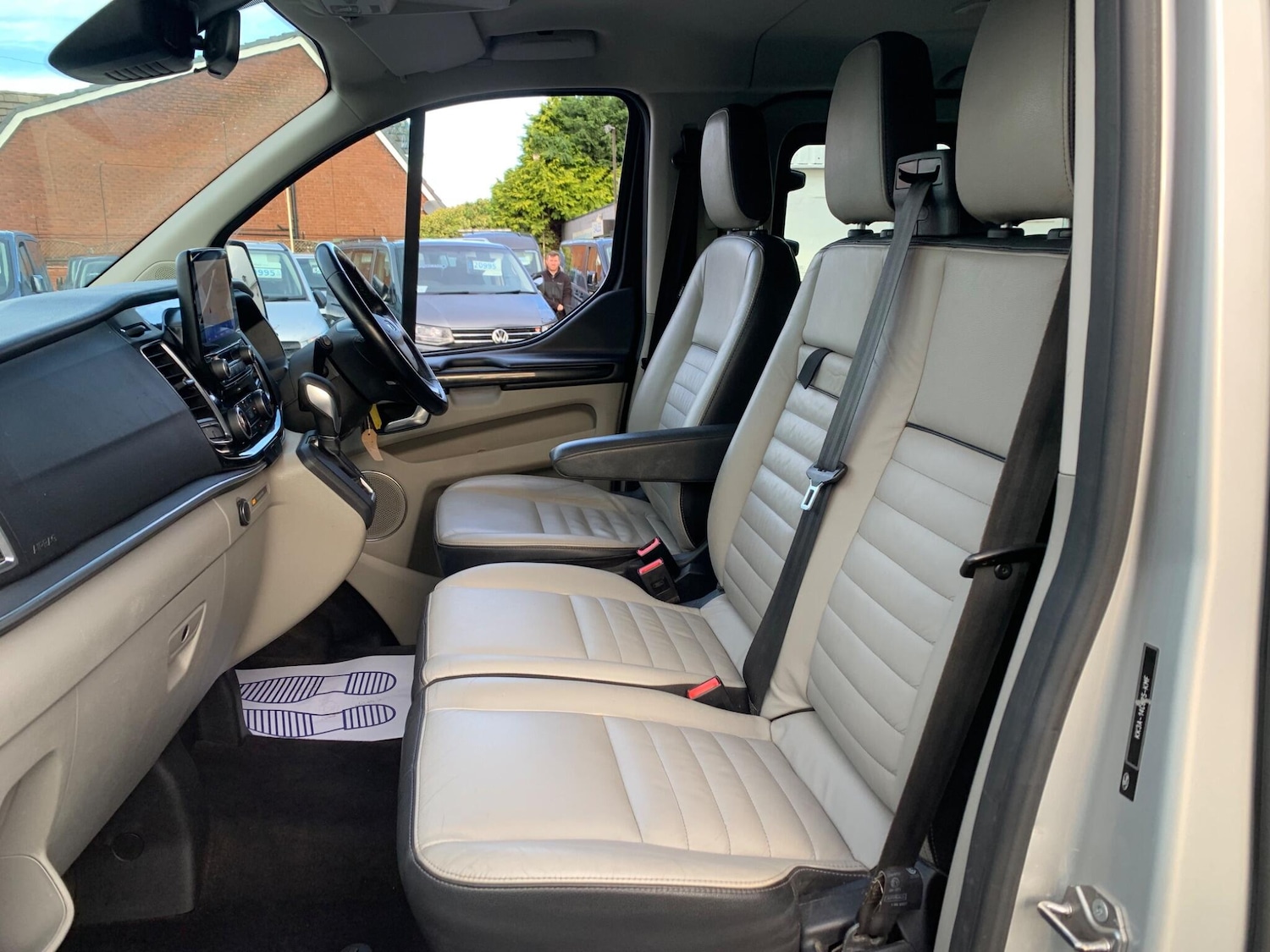 Used Ford Tourneo Custom 2021 for sale - 76994504: Photo 8