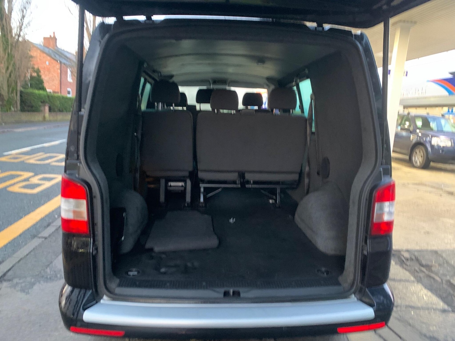 Used Volkswagen Transporter 2013 for sale - 76780632: Photo 8