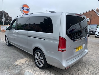 Used Mercedes-Benz V-Class 2018 for sale - 79075929: Photo