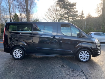 Used Ford Tourneo Custom 2021 for sale - 77229219: Photo