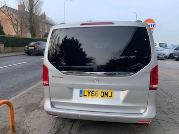 Used Mercedes-Benz V-Class 2017 for sale - 77940029: Photo