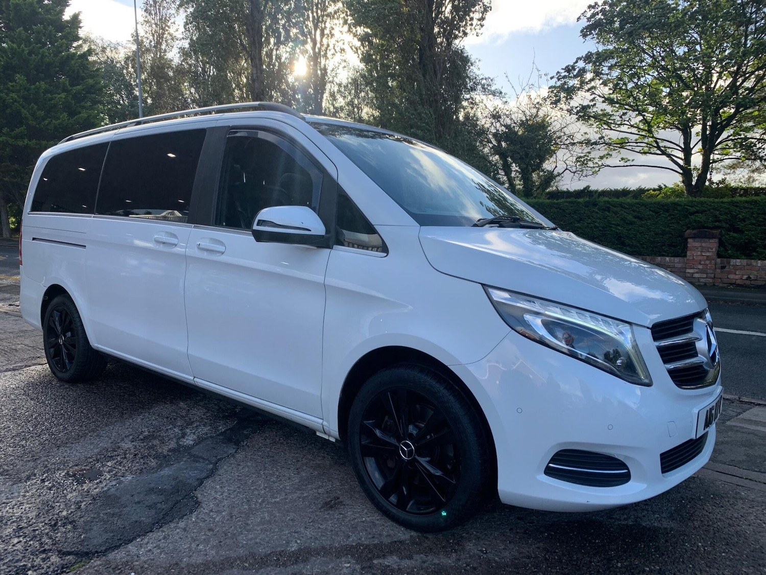 Used Mercedes-Benz V-Class 2016 for sale - 76122703: Photo 5