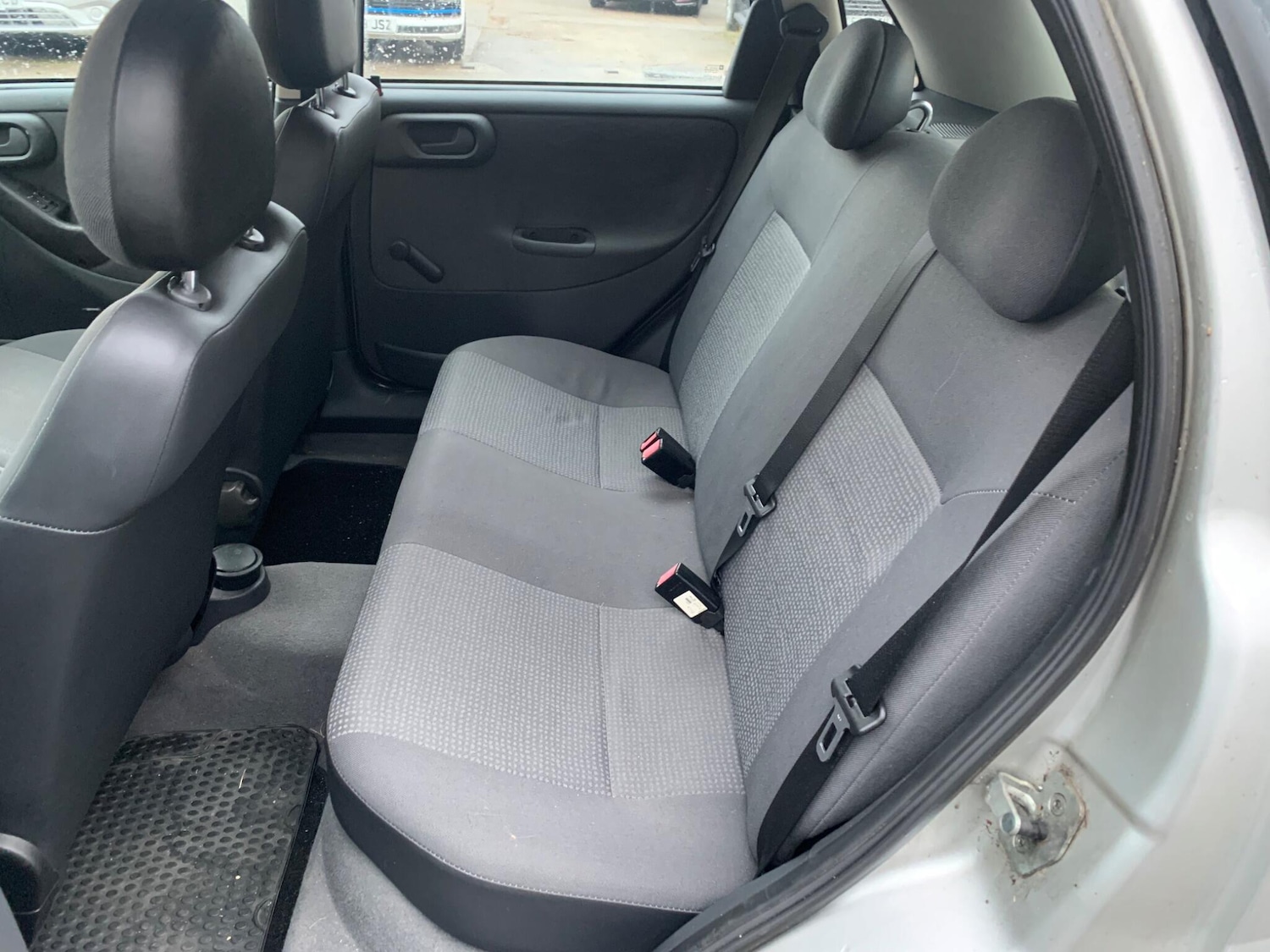 Used Vauxhall Corsa 2004 for sale - 77468673: Photo 10