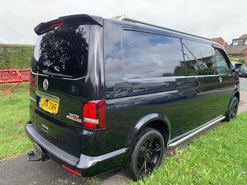 Used Volkswagen Transporter Sportline 2014 for sale - 79540718: Photo