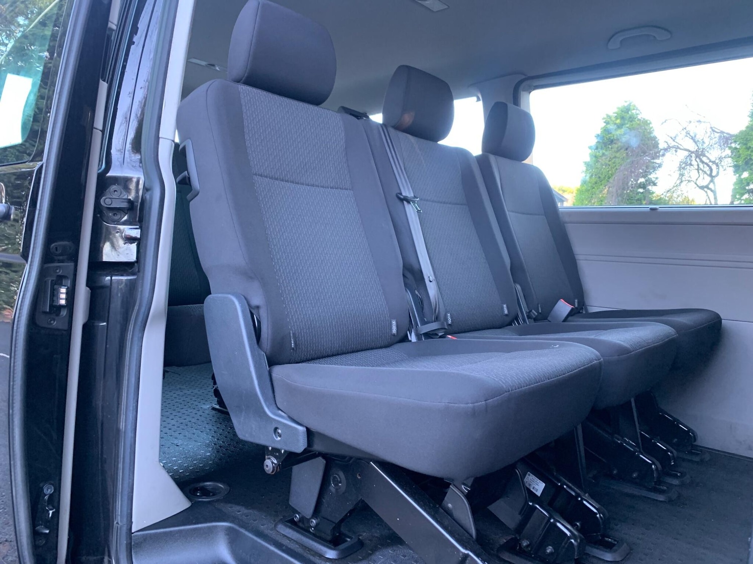 Used Volkswagen Transporter Shuttle 2019 for sale - 76644726: Photo 13