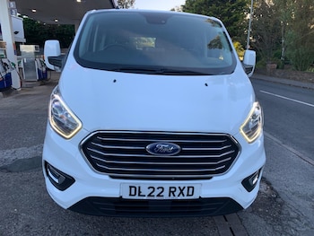 Used Ford Tourneo Custom 2022 for sale - 76988504: Photo