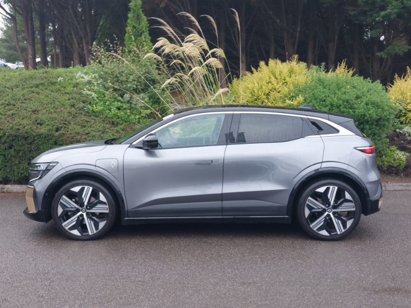 Used Renault Megane E Tech 2023 for sale - 77039346: Photo 4