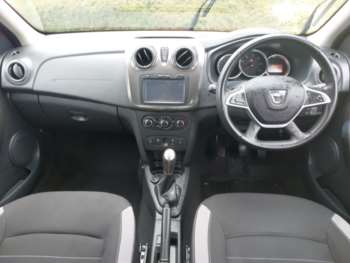 Used Dacia Sandero Stepway 2017 for sale - 74886975: Photo