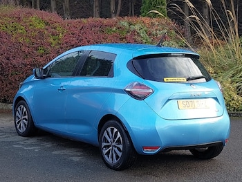 Used Renault Zoe 2021 for sale - 76749143: Photo