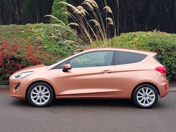 Used Ford Fiesta 2018 for sale - 76135227: Photo