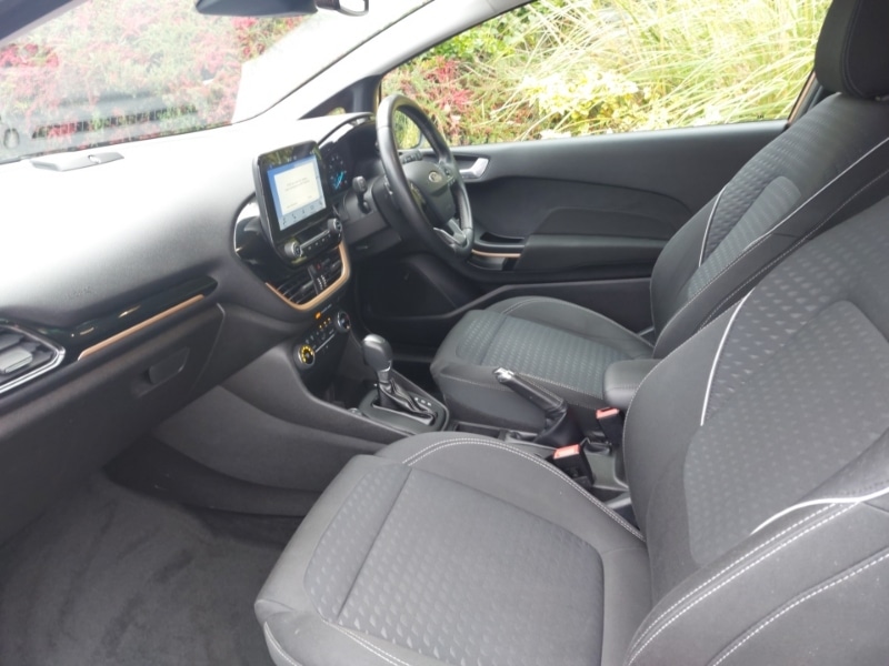 Used Ford Fiesta 2018 for sale - 76135227: Photo 5