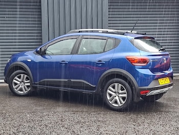 Used Dacia Sandero Stepway 2022 for sale - 79420690: Photo