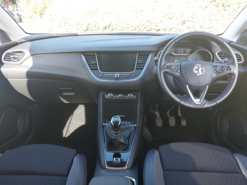 Used Vauxhall Grandland X 2019 for sale - 76375330: Photo 2