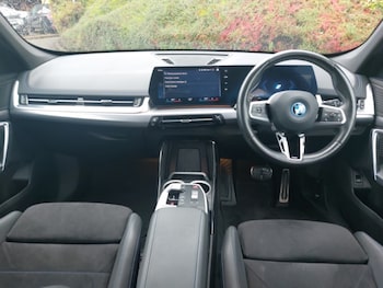 Used BMW iX1 2023 for sale - 76130027: Photo 2