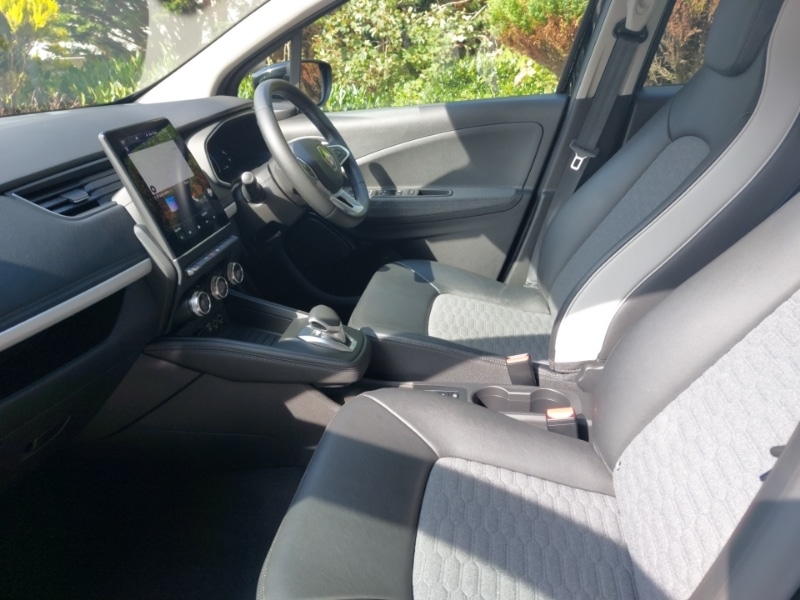 Used Renault Zoe 2021 for sale - 77605736: Photo 5