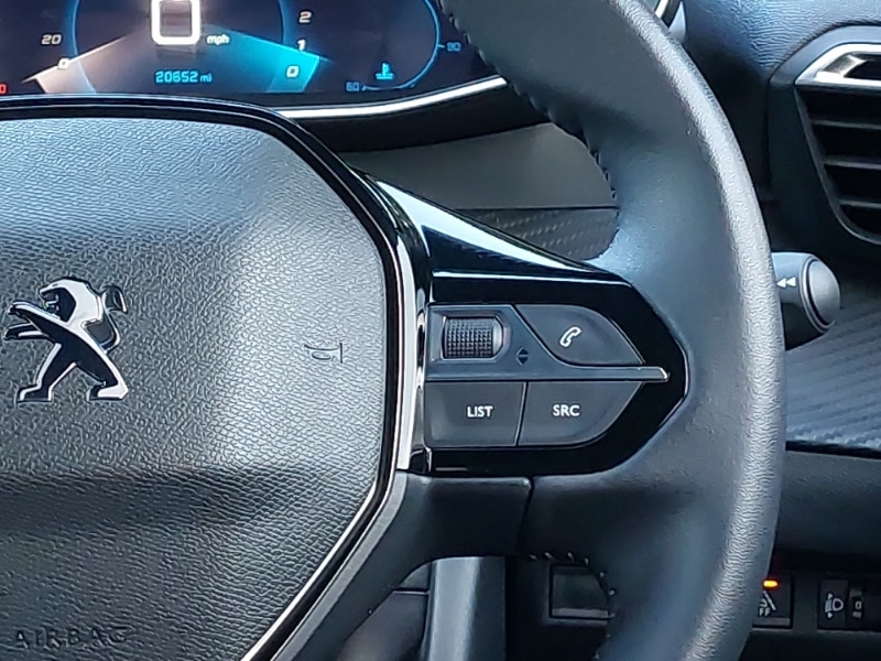 Used Peugeot 2008 2023 for sale - 76411029: Photo 11