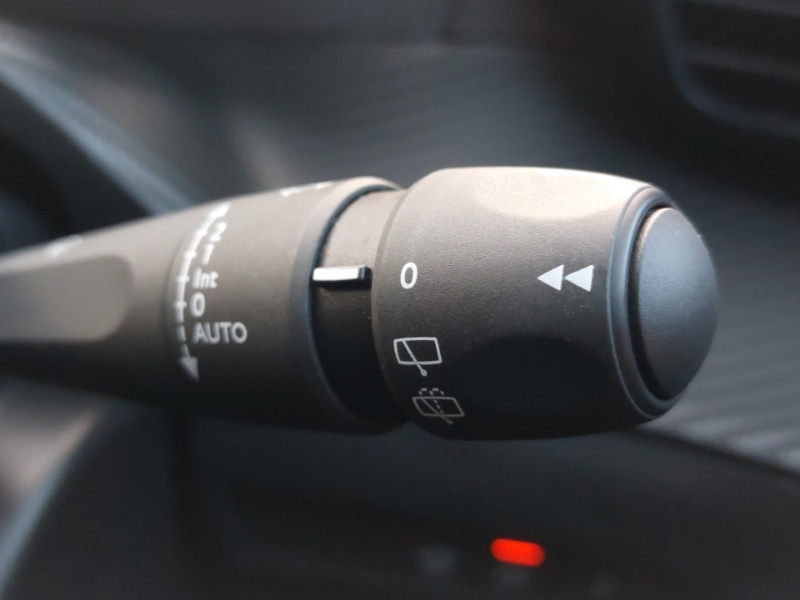 Used Peugeot 2008 2023 for sale - 76411029: Photo 17