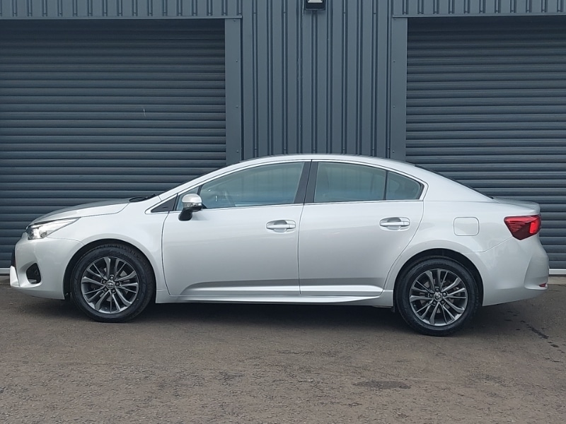Used Toyota Avensis 2017 for sale - 77938950: Photo 4