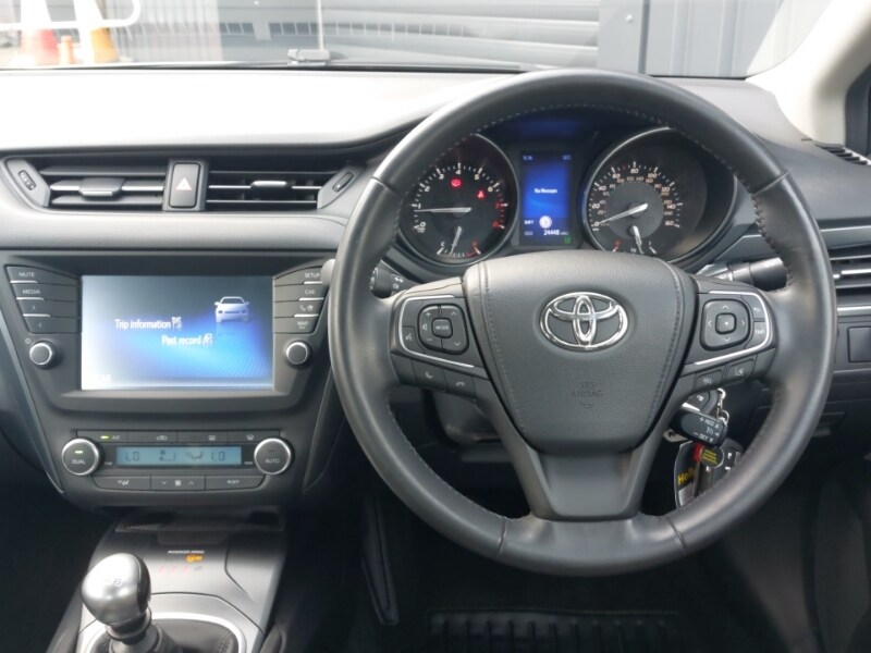 Used Toyota Avensis 2017 for sale - 77938950: Photo 7