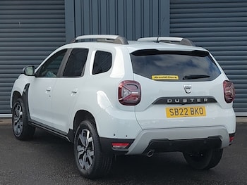 Used Dacia Duster 2022 for sale - 77358024: Photo