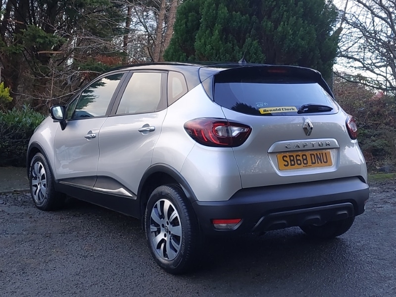 Used Renault Captur 2018 for sale - 77114646: Photo 3