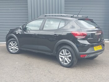 Used Dacia Sandero Stepway 2023 for sale - 78490568: Photo