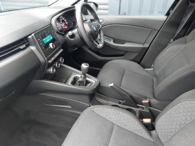 Used Renault Clio 2021 for sale - 77265786: Photo 5