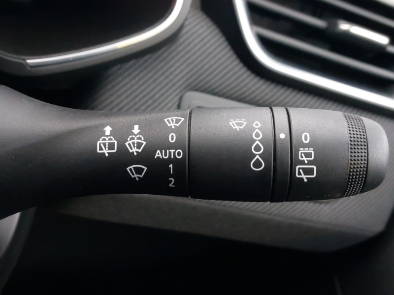 Used Renault Clio 2024 for sale - 77509356: Photo 13