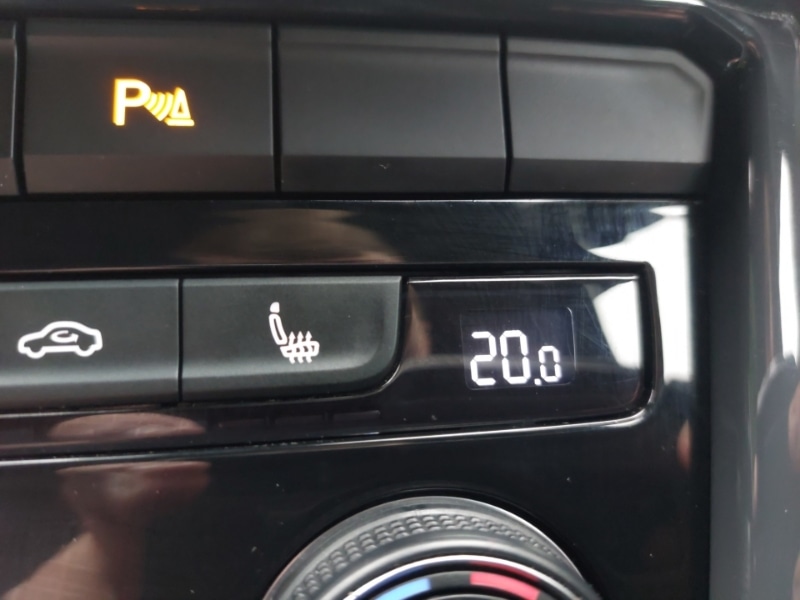 Used Volkswagen T-Roc 2019 for sale - 76834168: Photo 16