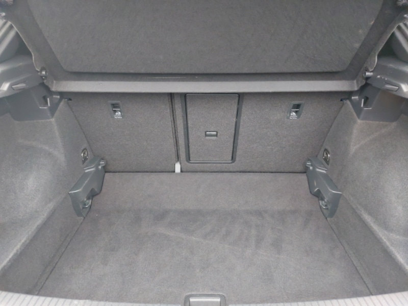 Used Volkswagen T-Roc 2019 for sale - 76834168: Photo 8