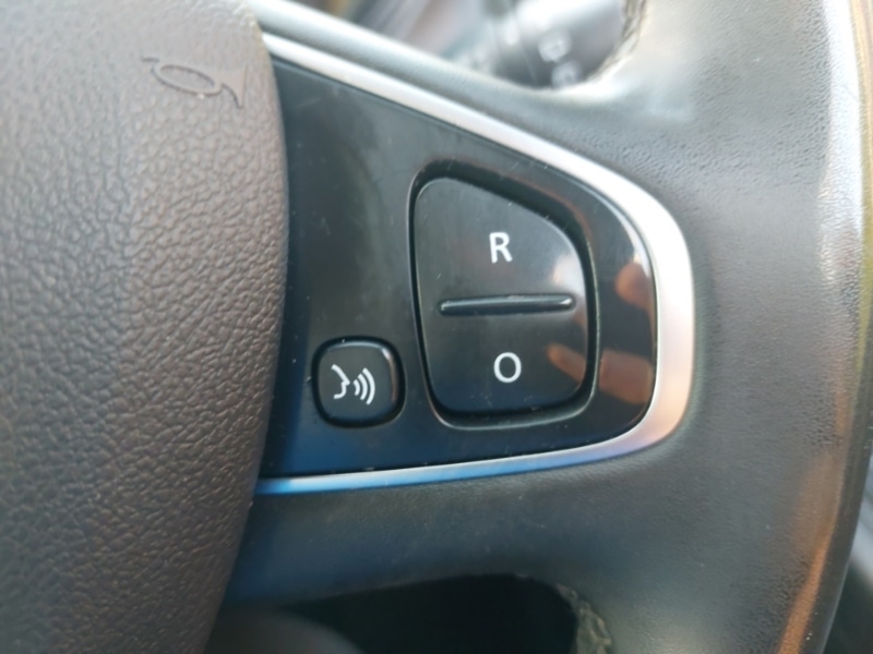 Used Renault Captur 2019 for sale - 76602359: Photo 13