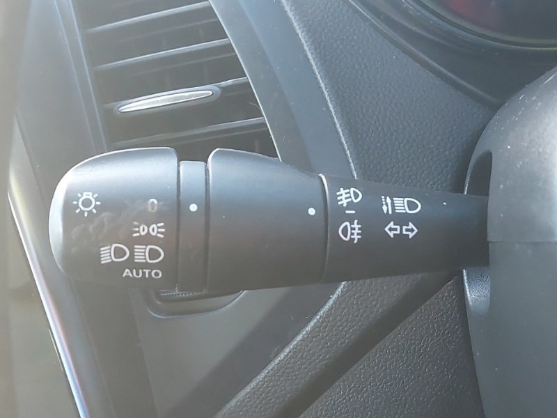 Used Renault Captur 2019 for sale - 76602359: Photo 15