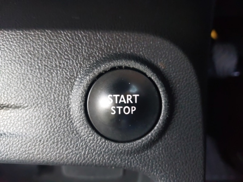 Used Renault Captur 2019 for sale - 76602359: Photo 17