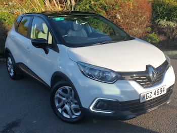 Used Renault Captur 2019 for sale - 76602359: Photo