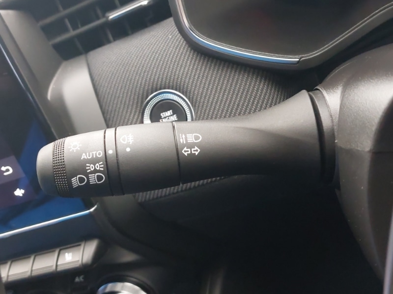 Used Renault Clio 2024 for sale - 77491344: Photo 19