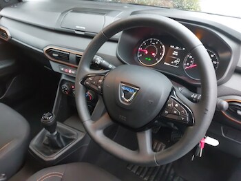 Used Dacia Sandero Stepway 2022 for sale - 77596760: Photo