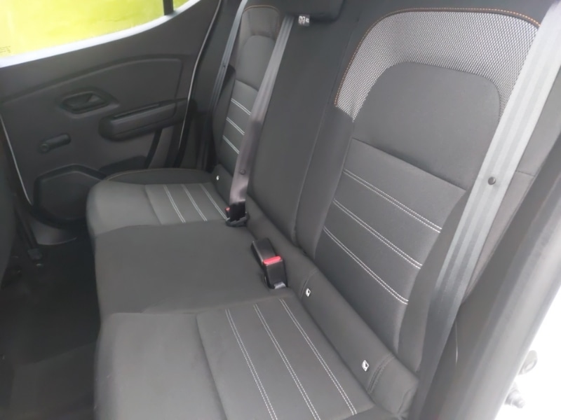 Used Dacia Sandero Stepway 2022 for sale - 77596760: Photo 6